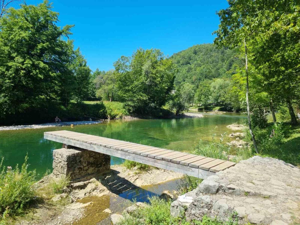 Vila Rozi, Osilnica - Vacation House Pr' Vili Rozi Kültér fotó