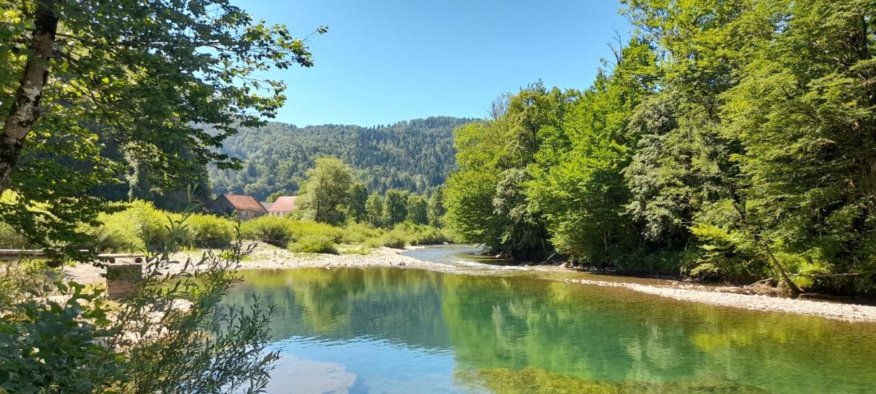 Vila Rozi, Osilnica - Vacation House Pr' Vili Rozi Kültér fotó